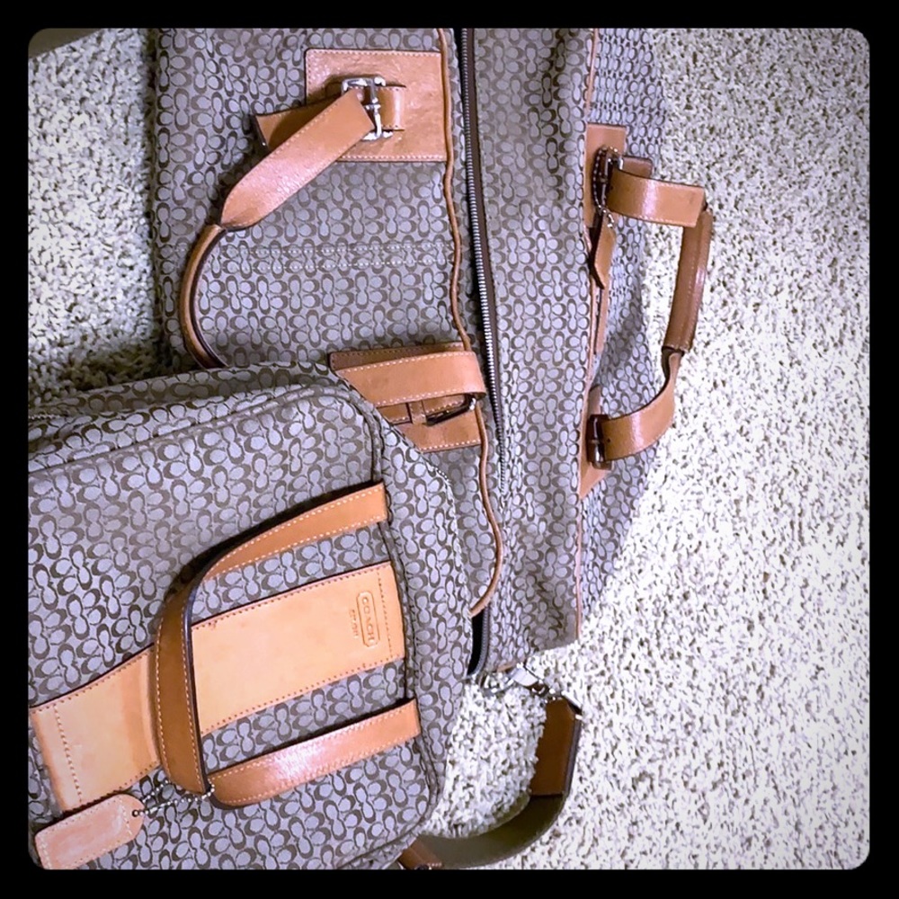 A coach bag ( the bag wasnt sold )